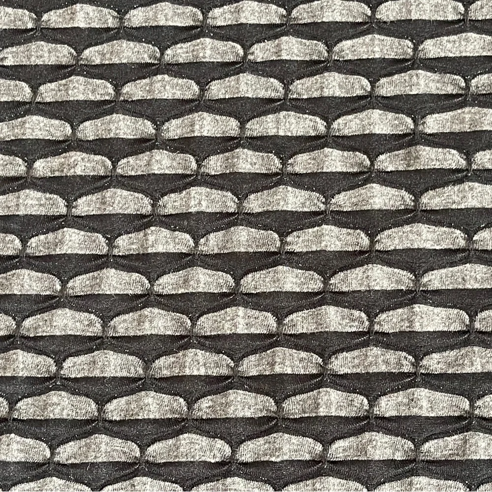 ⭐️HP⭐️ Infinity Scarf black and gray - Picture 3 of 3